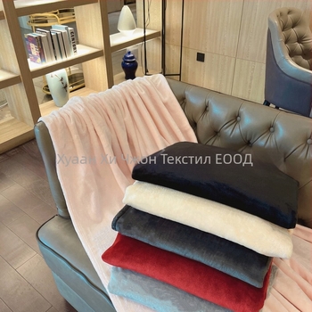 Дебело фланелено одеяло, еднообразен модел, модерен минимализъм, персонализируемо, многофункционално