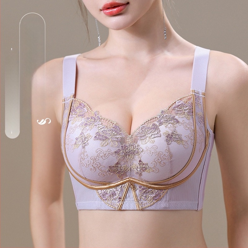 Сватбен бюстгальтер за малък бюст, чашка 3/4, върхът тънък и дъното по-дебело, подплата мулберри коприна, презрамки фиксирани двойни, задно закопчаване с четири реда