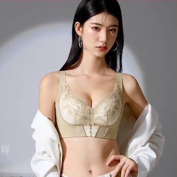 Регулируемо бюстие с турмалинови масажни чашки, странична опора, 3/4 чашка, среден модел, четириредно закопчаване на гърба