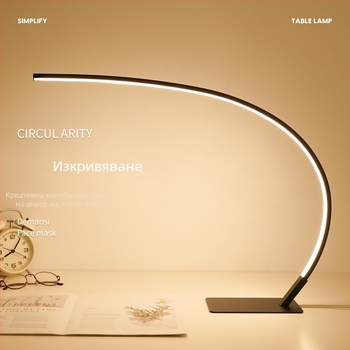 Детска настолна лампа за учене с защита на зрението, пълен спектър, USB захранване (CRI ≥95; Бутонен превключвател; Напрежение ≤36V)