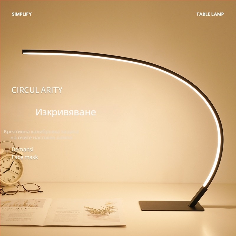 Детска настолна лампа за учене с защита на зрението, пълен спектър, USB захранване (CRI ≥95; Бутонен превключвател; Напрежение ≤36V)