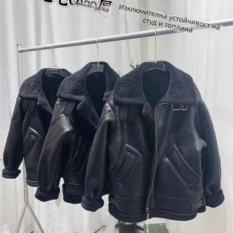 Зимно замшено мотоциклетно яке с реална козина и овча кожа, свободна кройка, стояща яка, двуреден дизайн, патч джобове
