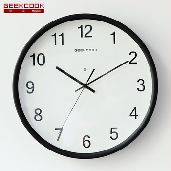 Метален стенен часовник с люминесцентно LED осветление и сензор за гласово управление, кварцово движение