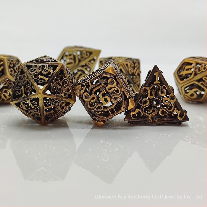 Месингови кухи D6 зарчета — 7 части, стил с прав ъгъл, зарчета с 20 лица, марка DIY