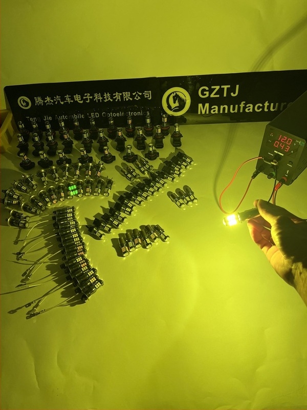 Автомобилни спирачни LED лампи 1156, 180°/150° ъгли на виждане, директна замяна, 5.2W, 12-24V, 1350 lm, LED 3030