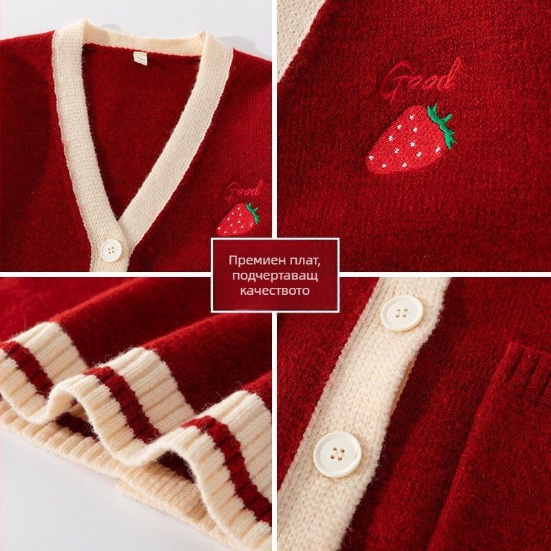 Детски костюм с пола в стил колеж за зима — трисекционен комплект: пола, сако и пуловер с дълги ръкави; памук-полиестер тъкан, клетъчен модел; за деца 3–8 години.