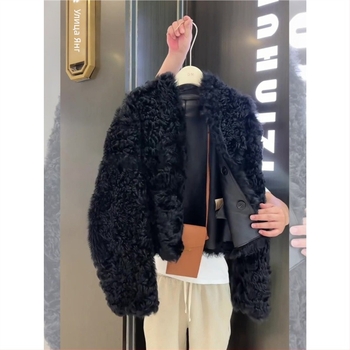 Памучно яке с 3D модел, А-образен силует, удебелена материя, дълги ръкави, яка Polo