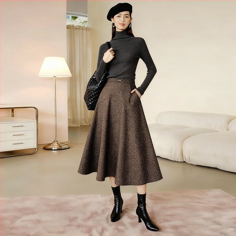 A-линия пола от тъкана вълнена материя, марка Enchanting Beauty, съдържание на основната тъкан <30%, без еластичност