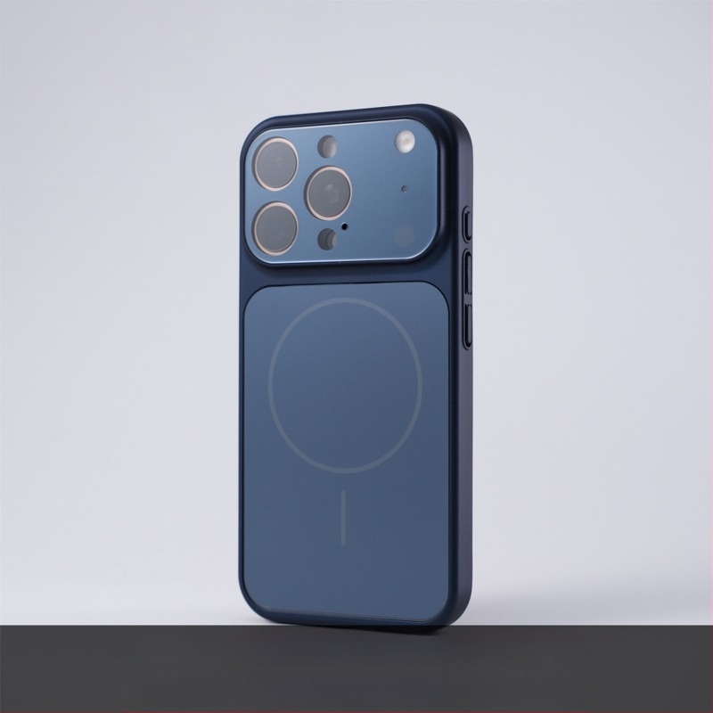 Калъф за iPhone 17 Pro Max с голям прозорец, матов финиш и магнитно закрепване
