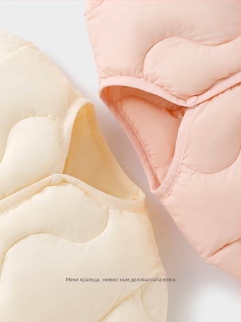 Детско пухено яке, унисекс, 81-85% бял гъши пух, късо яке, свободна кройка, полиестерна горна част и подплата, модел за свободно време