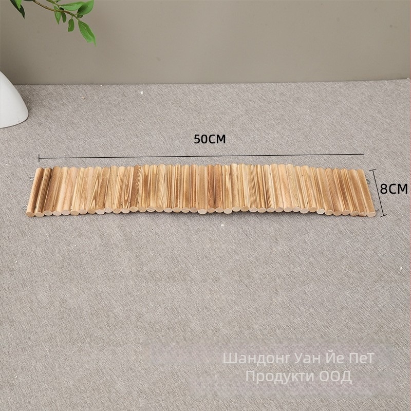 Дървено ограждение за хамстер с декоративна стълба