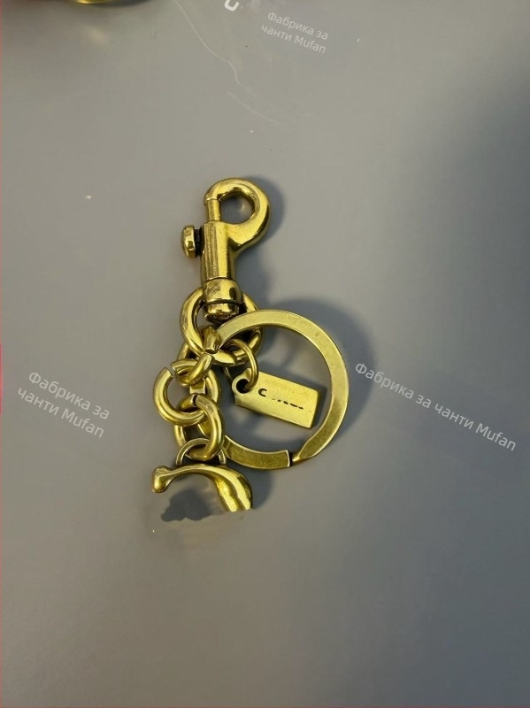 Ключодържател за чанта с шарка Череша, смола, декоративен аксесоар, стил смесена естетика, пролет 2025 (Материал: Смола; Шаблон: Плод; Функция: Декорация; Стил: Смесена естетика; Година на пускане: Пролет 2025)