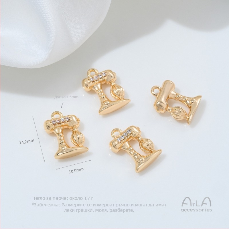 Медальон – 14K златно покритие с защита на цвета, сплав със сребърно/позлатено покритие, котешки модел, оригинален дизайн, есен 2025