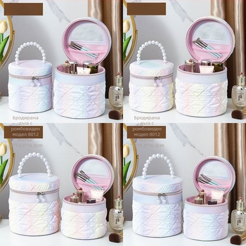 Козметичен калъф с огледало, PVC материал, цип за закопчаване, шарка каре, преносим с универсални колела