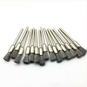 45-частен комплект мини неръждаеми стоманени телени четки за дърворезба: чашоподобни четки, Т-образни четки, канавки за дърворезба и полиращи глави за орехово дърво