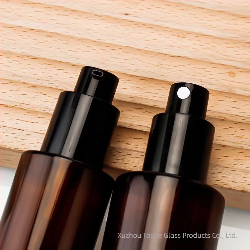 Кафява стъклена бутилка за пръскане с светлозащитен дозатор за тоник и лосион, дозатор с помпа, козметичен диспенсър тип натискане, портативна празна бутилка за проби
