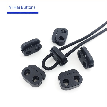 Черен пластмасов закопчалка за еластични шнурове с две дупки, регулируема