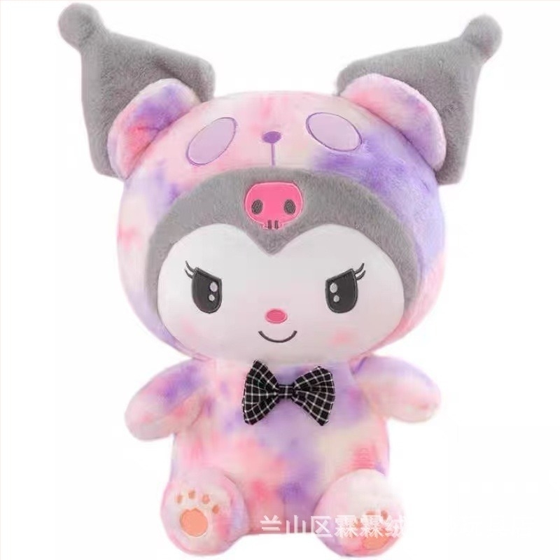 Sanrio Tie-Dye серия: цветни променящи образа плюшени кукли Panda, Cinnamoroll и Kuromi