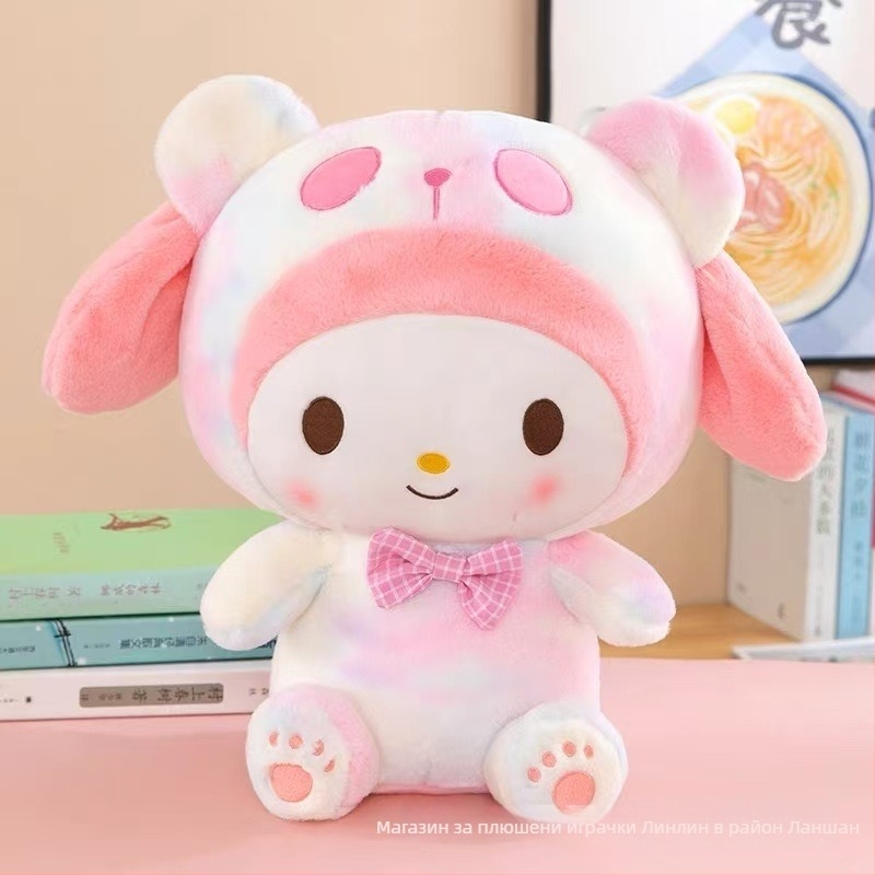 Sanrio Tie-Dye серия: цветни променящи образа плюшени кукли Panda, Cinnamoroll и Kuromi