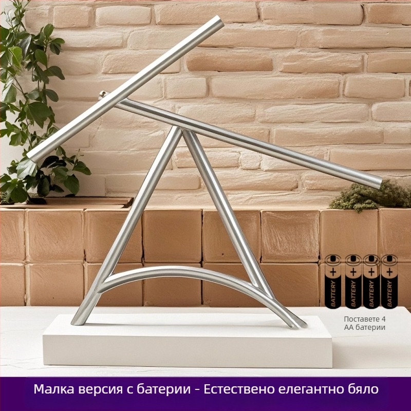 Маятник на Нютон: Железният човек Chaos – настолен декоративен елемент с постоянно движение