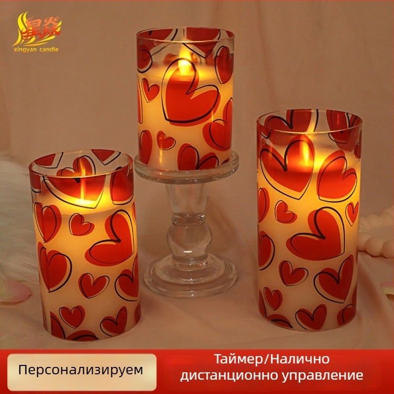 LED свещ в стъклена чашка със сърцевидна форма за Свети Валентин и украса за място на събитие