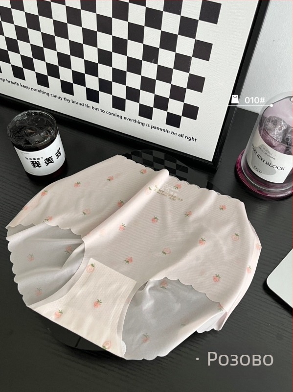 Тънки безшевни дамски прашки от ice silk, средна талия, с ягодов мотив, секси 3D ханш, естествено усещане