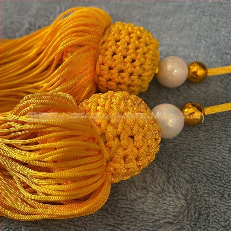 Тай чи меч с tassel и китайски възел – аксесоар за облекло и декорация