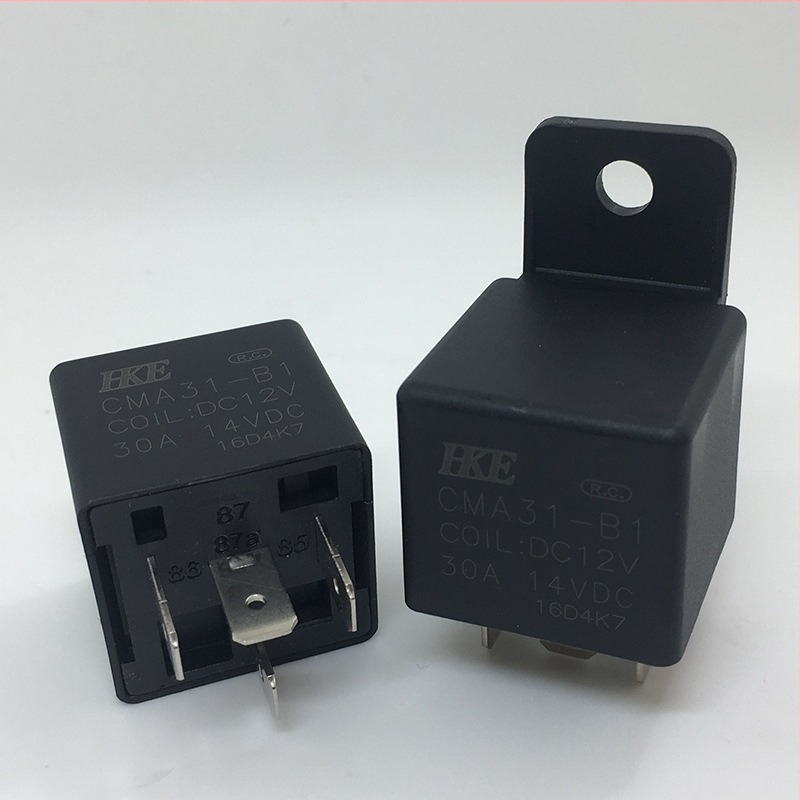 CMA31-B1 Автомобилно реле 12V/24V DC, нормално затворено, 4-пиново, 30A