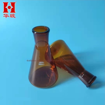 Кафява триъгълна колба от боросиликатно стъкло, обем 100 ml / 150 ml / 250 ml, устойчива на високи температури
