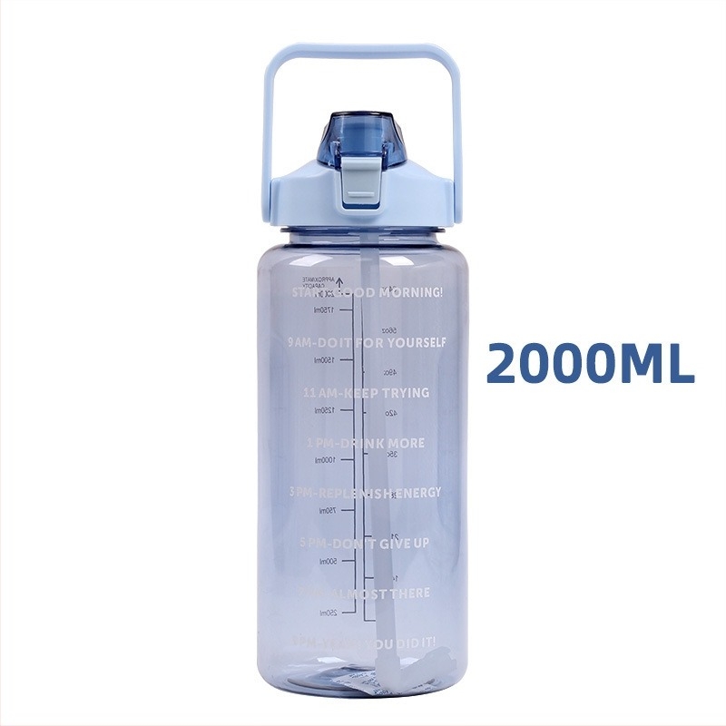 2000 ml пластмасова спортна чаша за вода със сламка и градуировка, преносима космическа чаша, голям капацитет