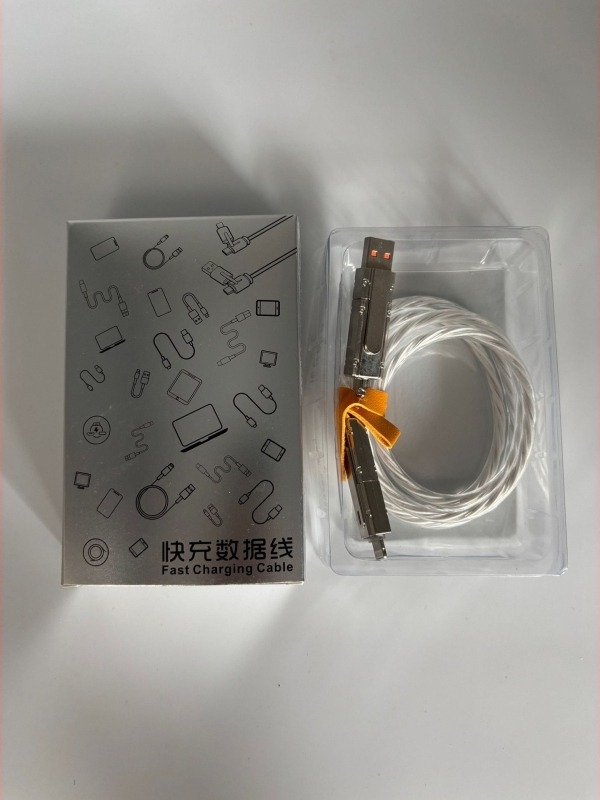 6A PD бързо зареждане, цветен осветен мултиконектор USB-C/Data кабел с три изхода