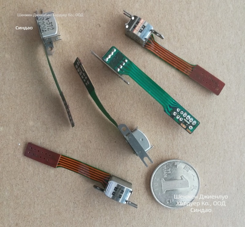 Walkman магнитна глава, глава за повторно възпроизвеждане, четириканална магнитна глава с кабел, износоустойчива магнитна глава