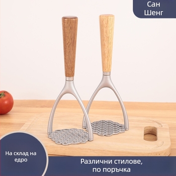 Мачка за картофи от алуминиева сплав с дъбова дървена дръжка