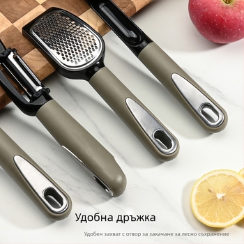 Десетчастен комплект кухненски инструменти със стоманена дръжка: ренде, нож за пица, отварачка за бутилки, шпатула за сирене и разбърквач за яйца