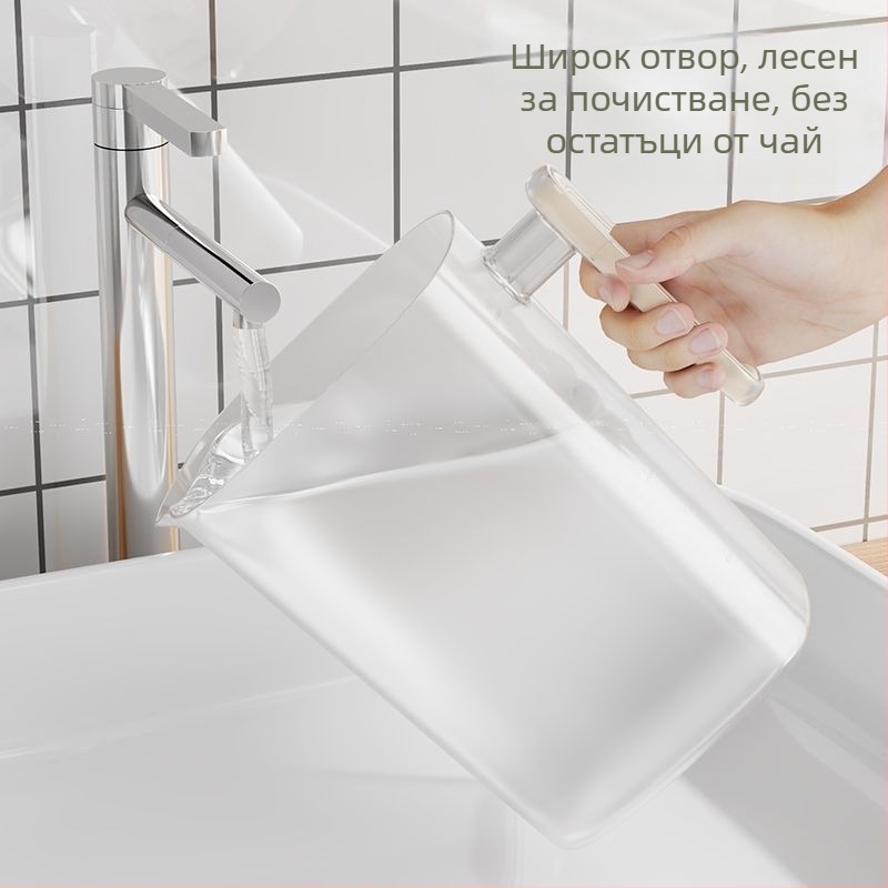 Бутилка за студена вода в карикатурен стил с голям капацитет за домашна употреба — чай, ечемичен чай и лимонова вода