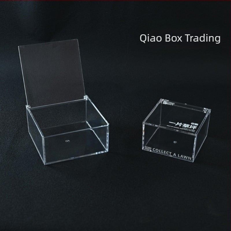 6x6x3 cm квадратна прозрачна акрилна кутия със завъртащ се капак за съхранение и експониране на бижута – Сърце на Африка