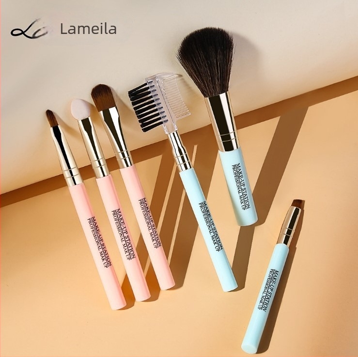 Lamella 6-членен комплект четки за грим за начинаещи, модел L0965