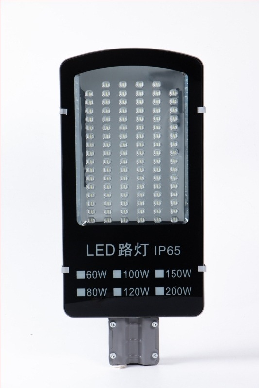 LED улична лампа с висока енергийна ефективност, IP65 водоустойчива външна светлина за градски проекти и осветление на нови селски пътища
