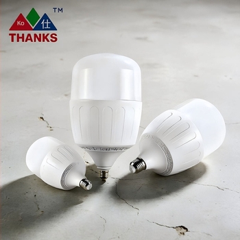 LED крушка с база E27, висока мощност, водоустойчива, прахоустойчива и насекомоустойчива, дълготрайна за вътрешни строителни обекти