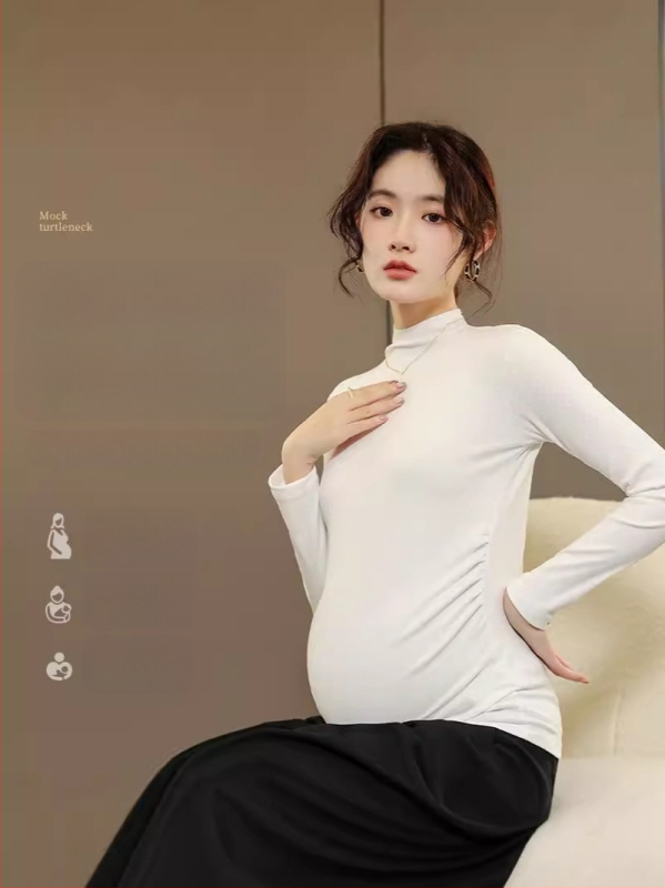 Nėščiosios rudens–žiemos pagrindinis topas, laisvas siluetas, ilgomis rankovėmis, apvali kaklo linija, kokosų veliūras, viskozės–spandekso audinys, ilgis 50–65 cm