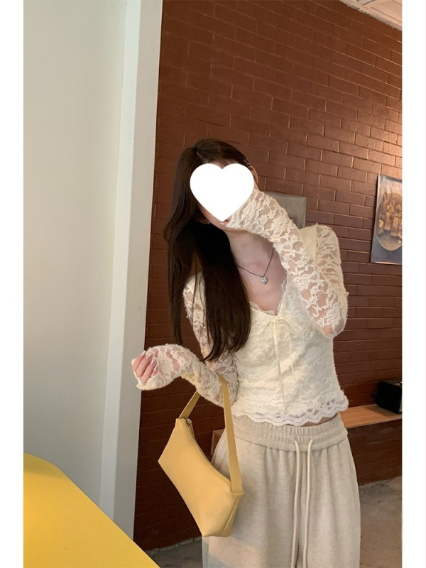 Naiste pitsiline V-kaelusega pikkade varrukatega T-särk tikandiga, viskoosi segu spandexi/nyloni seguga