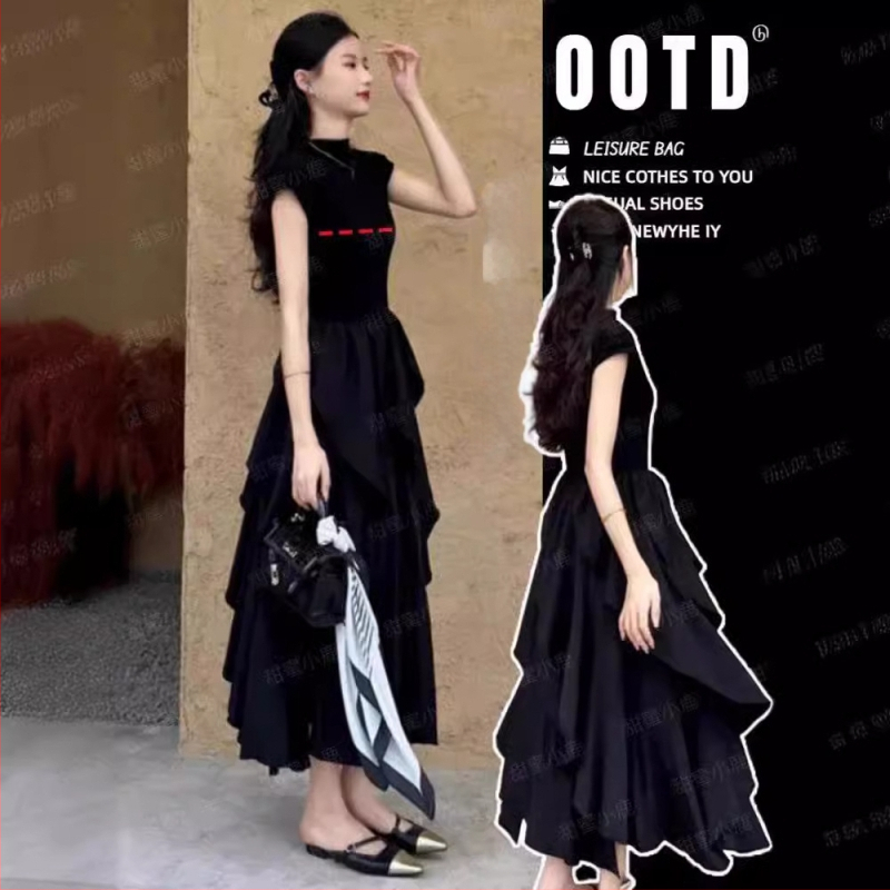 Imetamise kleit avausega imetamiseks, ebakorraparane midi seelik, kroonlehekujuline varrukad, lotose lehe krae, kootud kangas