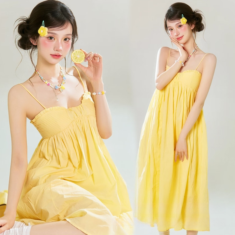 Seelik-kostüüm, varrukateta, polüester 70–80%, keskmise pikkusega seelik, suvi 2025