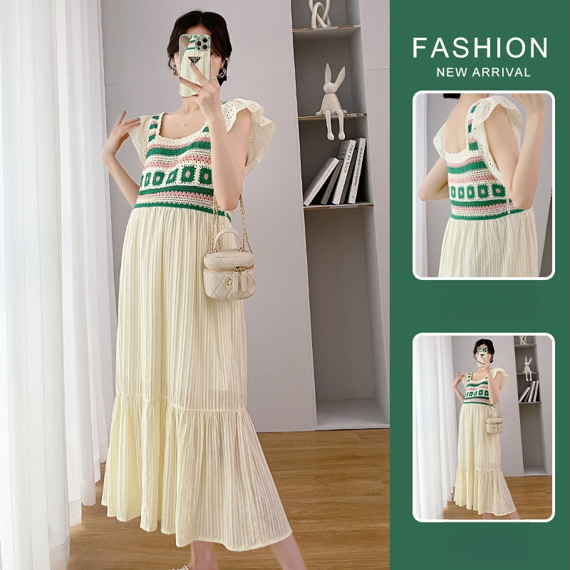 Rasedate suvekleit ilma varrukateta ruudukujulise kaelusega, puuvillasegu kangas, midi pikkus, etnilise stiiliga, suvi 2022