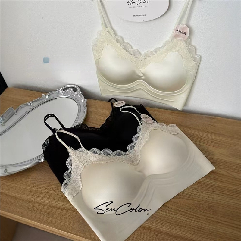 Selgita bralette, ilma õlgeda, fikseeritud kausidega, 3/4 kauss, vormitud kauss õhukese ülaosa ja paksema alusega, nailon kangas, vooder Nylon/Polyamide