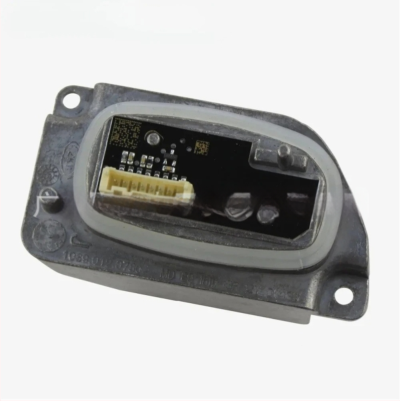 LED dienos šviesos modulis BMW 5 serija G30/G38 (2017–2019), aliuminio lydinys, 12V, 35W, LED šaltinis, dalies numeriai 63117214943 63117214944