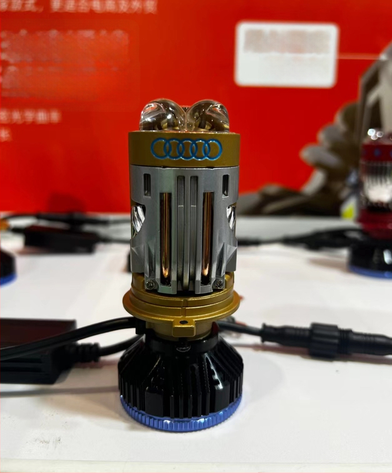 H4 LED esi- ja kaugvalgustiga esilatern auto ja mootorratta jaoks, 70W, 8000LM