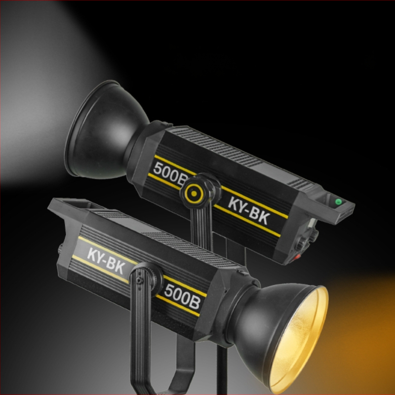 Vysoko výkonné kovové COB LED svetlo na doplnkové osvetlenie pri živom vysielaní a fotografovaní, svetlo pre krásu, nastaviteľná farebná teplota 2500K-9900K