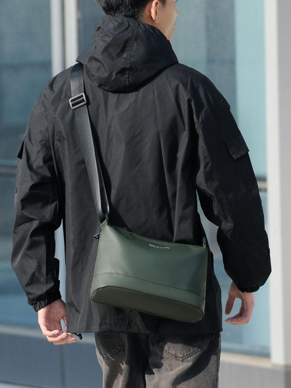 MACLE KIEON vyriška pečių rankinė - National Tide New Wind stilius, plėvelės danga oda, raidžių raštas, atspari vandeniui, ultra lengva