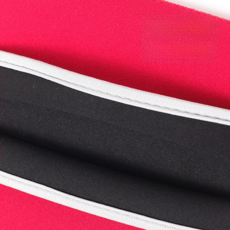 Planšetdatora un klēpjdatora aizsargfutera | neoprēna materiāls; ūdensizturīgs un nodilumizturīgs; aizvērts atvērums; izlaišana vasarā 2025; piemērots biznesa ceļojumiem